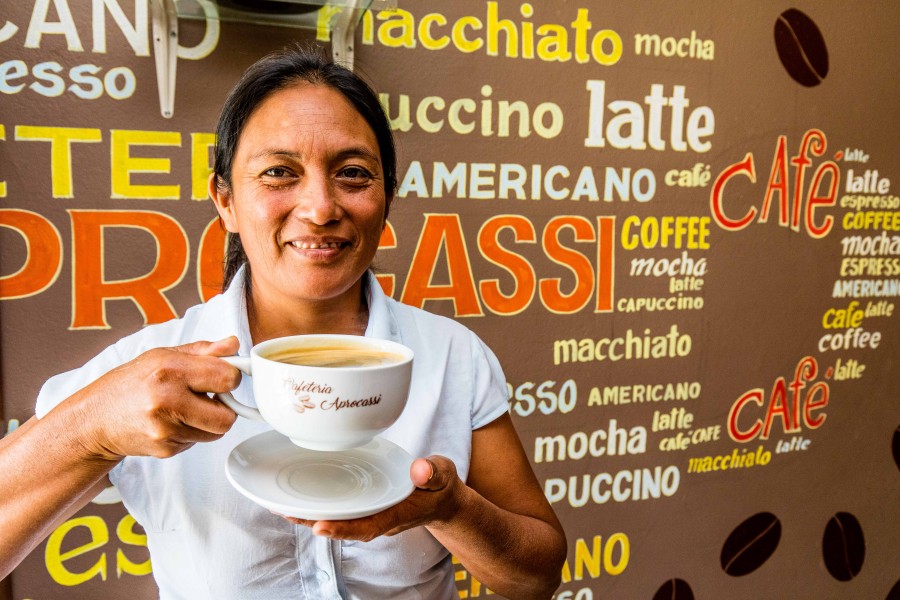 Dalinda Castillo, President of the Women’s Committee of the Aprocassi cooperative