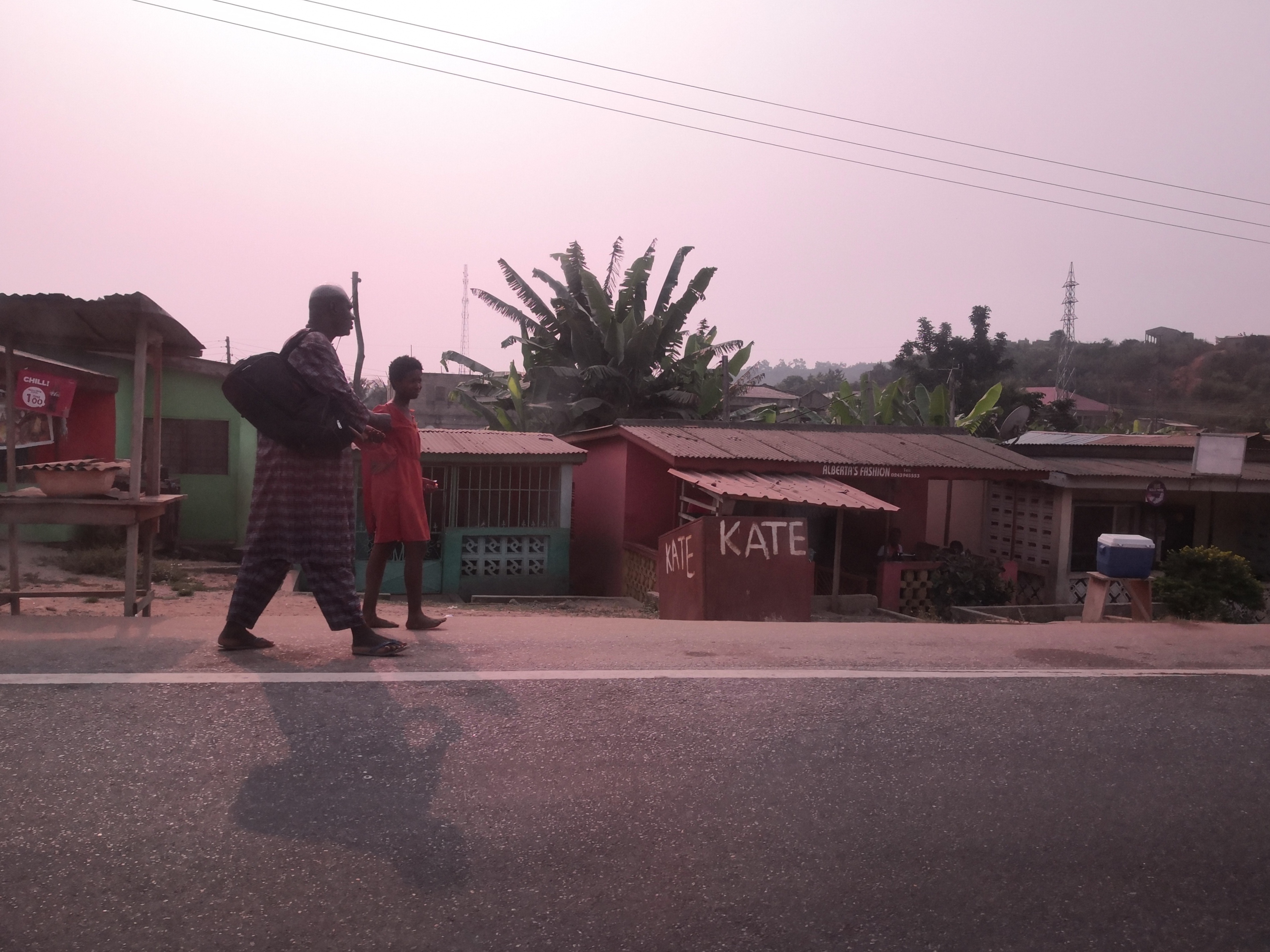 Straße nach Tarkwa.jpg